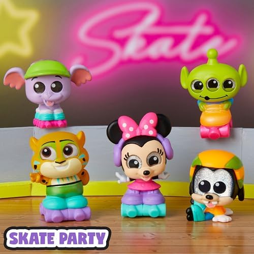 Disney Doorables Let's Party Mini Peek 3-Pack | Fun Collectible Toys for Kids | Ideal for Parties and Playdates | Surpri